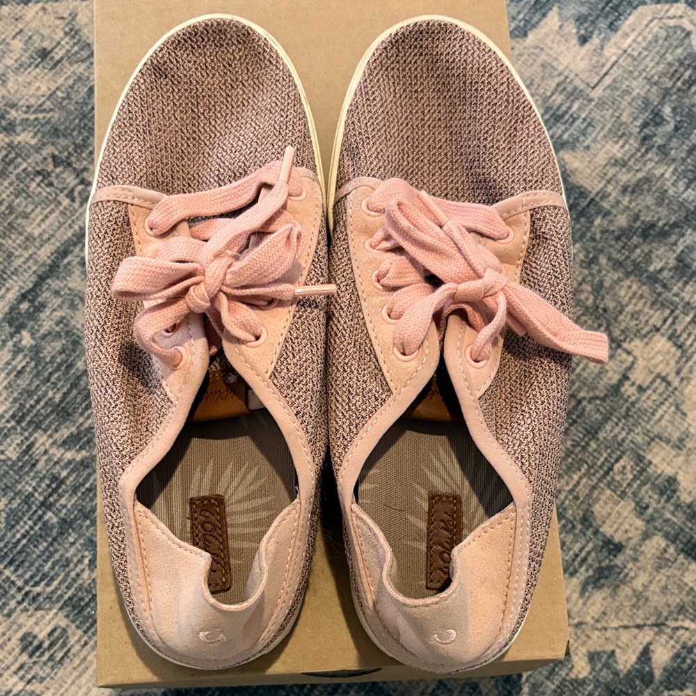 Olukai Women's Pink Casual Sneaker